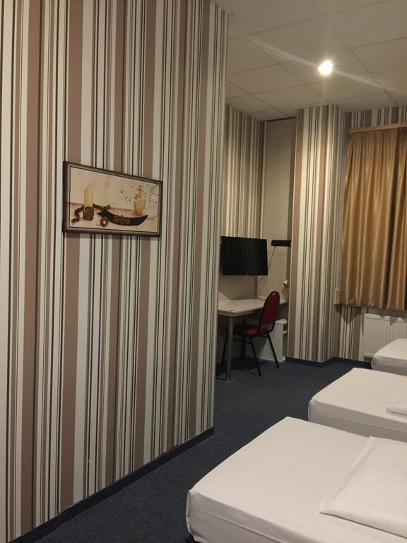 Hotel New Fair Munich Messe Bagian luar foto