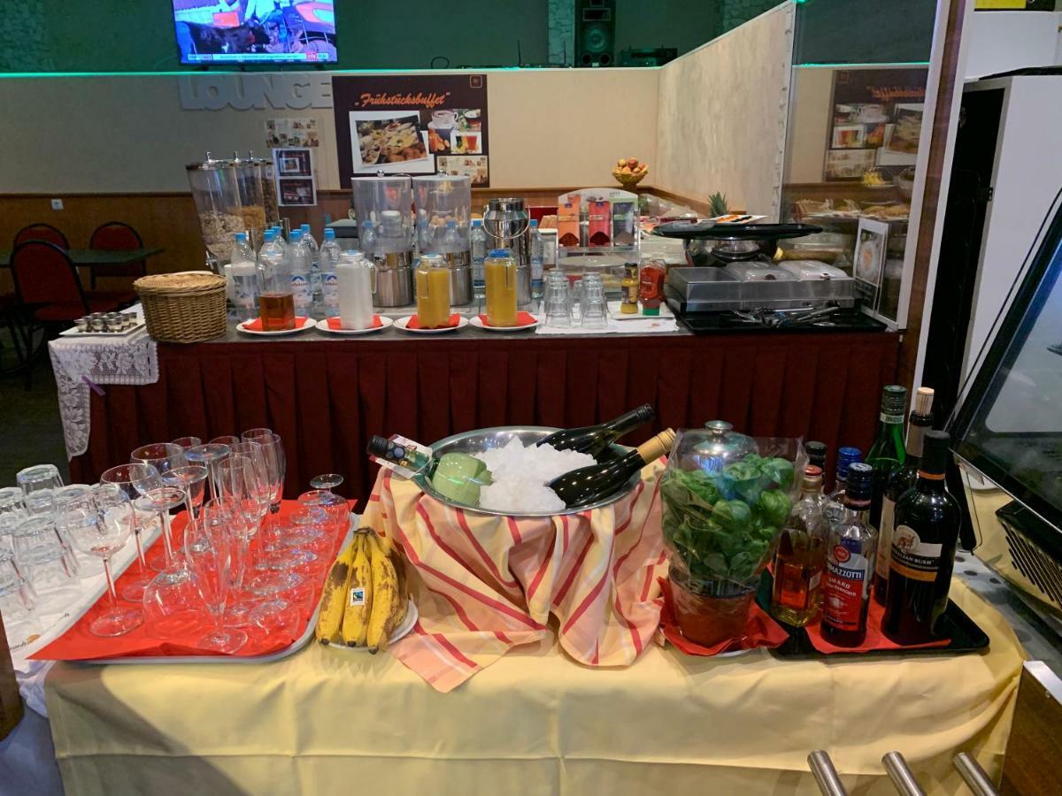 Hotel New Fair Munich Messe Bagian luar foto
