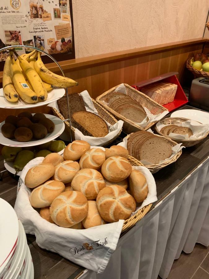 Hotel New Fair Munich Messe Bagian luar foto
